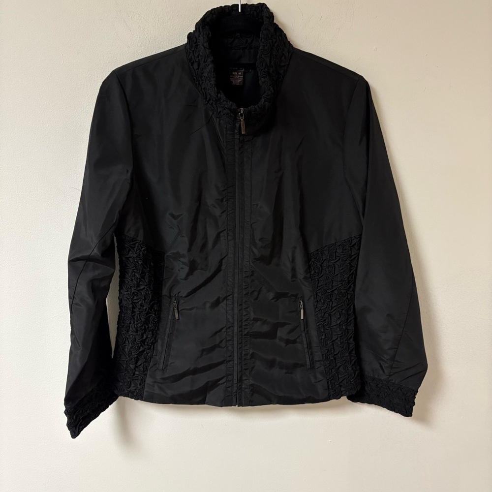 Zoe D Women's Black Windbreaker Jacket Ruched Collar Cuffs Medium